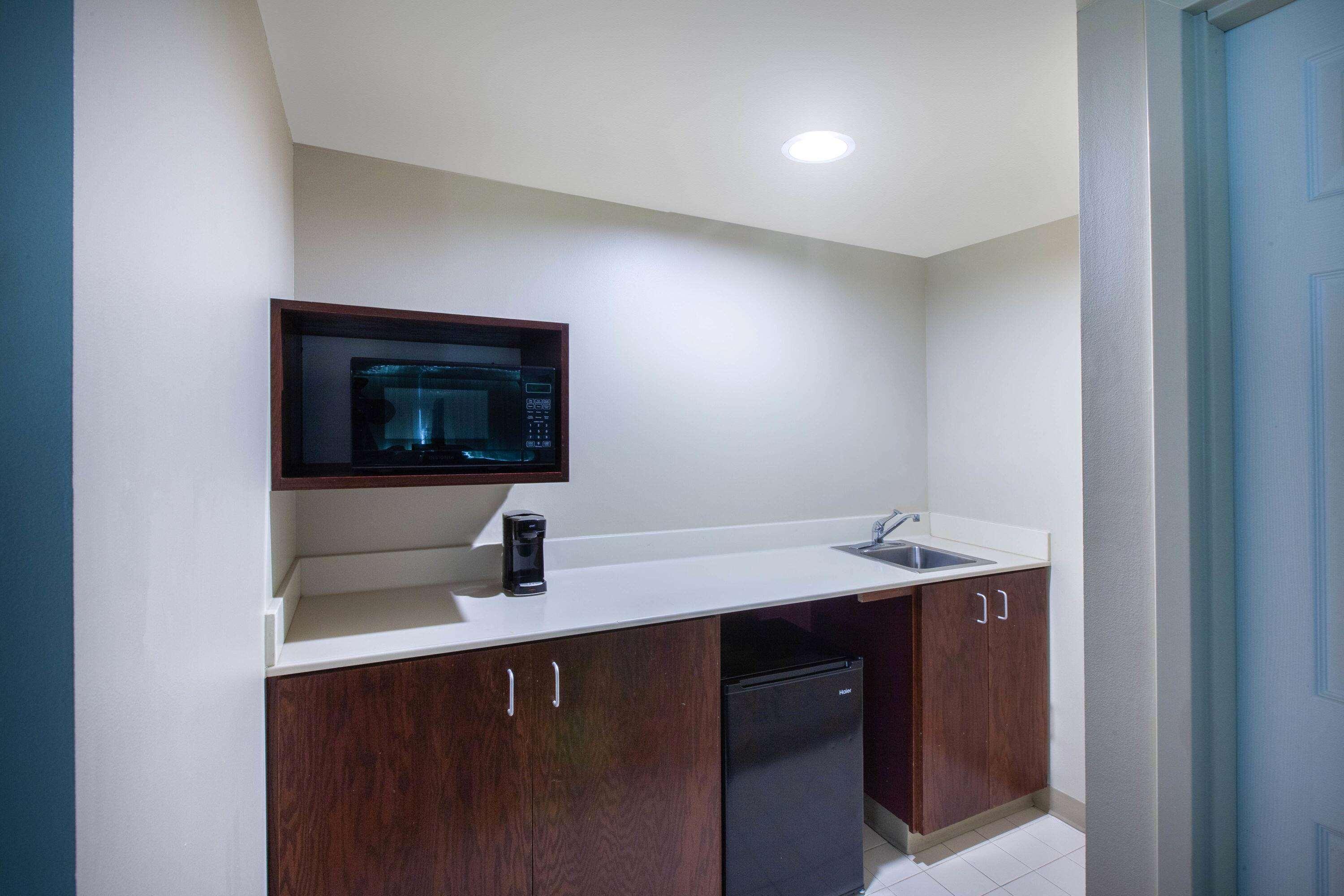 Wingate By Wyndham Oklahoma City Airport Экстерьер фото